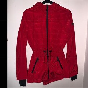 MK rain jacket w thumb holes/zipper decal